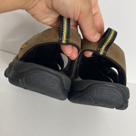 Keen Newport Sandals Mens 7 Brown Leather Waterproof Hybrid Shoes Camping Hiking - Picture 8 of 14
